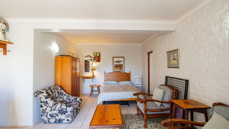 4 Bedroom Property for Sale in Stilbaai Oos Western Cape